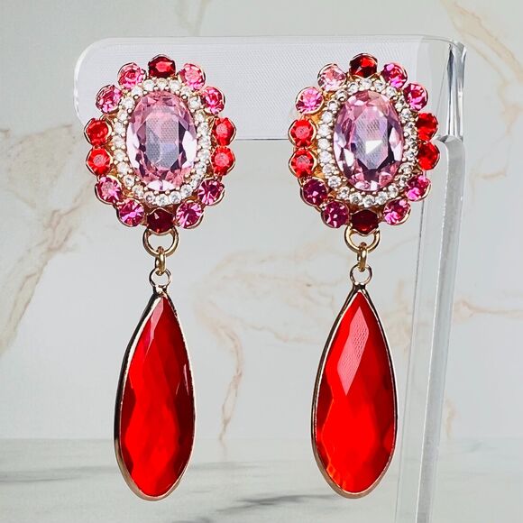REVOLVE Anton Heunis Stud Clip Oval & Drop Earrings in Pink Red Amethyst Crystal - Picture 2 of 7